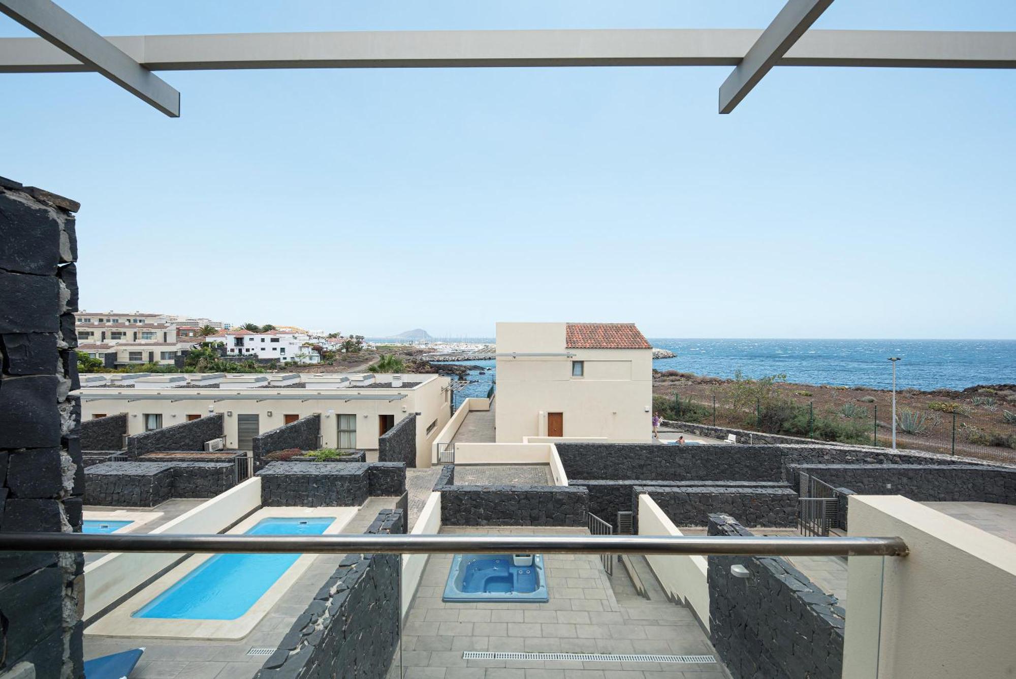 Villa Sun Bay 4 *